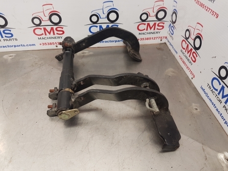 New Holland Brake, Clutch Pedal Kit 87547108, 87547109, 87566904 - 踏板 适用于 拖拉机:图3 New Holland Brake, Clutch Pedal Kit 87547108, 87547109, 87566904 - 踏板 适用于 拖拉机:图3