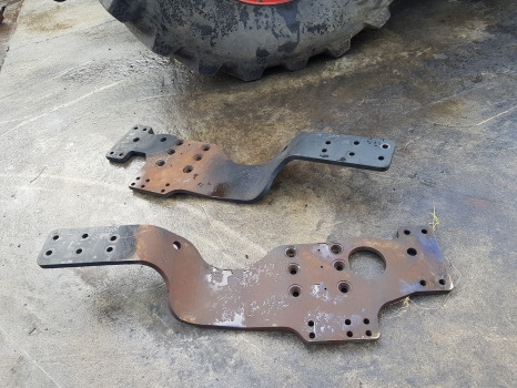 New Holland Case T7, Puma Series T7.260 Frame Side Plate Kit Lhs, Rhs 84578710 - 驾驶室:图1 New Holland Case T7, Puma Series T7.260 Frame Side Plate Kit Lhs, Rhs 84578710 - 驾驶室:图1