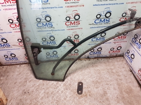 New Holland Case Ts115a T6, T7, Mxu T6.180 Door Complete Lhs 87303638, 87560786 - 车门及其零件 适用于 拖拉机:图2 New Holland Case Ts115a T6, T7, Mxu T6.180 Door Complete Lhs 87303638, 87560786 - 车门及其零件 适用于 拖拉机:图2