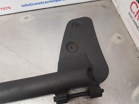 New Holland Case Ts115a,t6.180 T6, Mxu, T6.180 Door Hinge Rhs 87301647, 82028178 - 车门及其零件:图3 New Holland Case Ts115a,t6.180 T6, Mxu, T6.180 Door Hinge Rhs 87301647, 82028178 - 车门及其零件:图3
