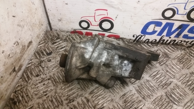 New Holland T5.100, T5.110, T5.120 Engine Oil Filter Housing 5802015453 - 滤油器 适用于 拖拉机:图4 New Holland T5.100, T5.110, T5.120 Engine Oil Filter Housing 5802015453 - 滤油器 适用于 拖拉机:图4