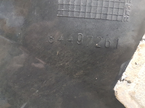 New Holland T5.95, T5.105, T5.115, Engine Side Panel Rhs 84497261 - 车身和外部 适用于 拖拉机:图5 New Holland T5.95, T5.105, T5.115, Engine Side Panel Rhs 84497261 - 车身和外部 适用于 拖拉机:图5