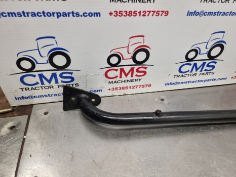New Holland Td5000, Tdd, Ts6, Ts6000 Cab Door Frame Rhs 87620242 - 车门及其零件:图4 New Holland Td5000, Tdd, Ts6, Ts6000 Cab Door Frame Rhs 87620242 - 车门及其零件:图4