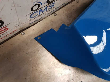 New Holland Tm, Ts, Tl, 60, 40, 35 Series, Mudguard Extension Rhs 82007495 - 挡泥板:图4 New Holland Tm, Ts, Tl, 60, 40, 35 Series, Mudguard Extension Rhs 82007495 - 挡泥板:图4