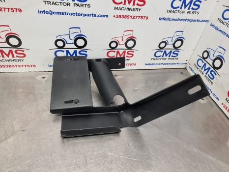 New Holland Tm, Ts, Tl, 60, 40 Series Mudguard Extension Lhs 82029986 - 挡泥板:图3 New Holland Tm, Ts, Tl, 60, 40 Series Mudguard Extension Lhs 82029986 - 挡泥板:图3