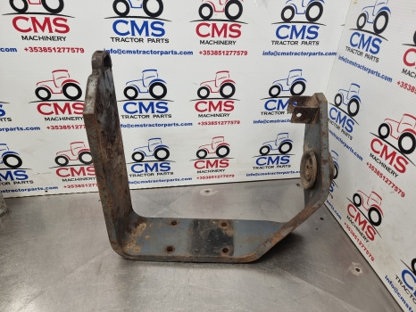 New Holland Tm155, Tm140, Tm165, 8360, Tm, 60, Cab Suspension Bracket 82021166 - 驾驶室悬架:图1 New Holland Tm155, Tm140, Tm165, 8360, Tm, 60, Cab Suspension Bracket 82021166 - 驾驶室悬架:图1