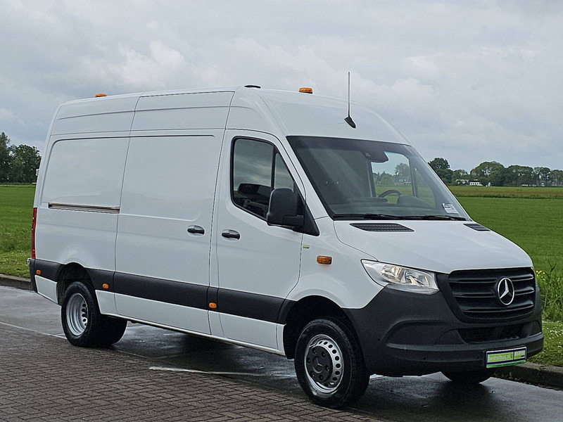 Mercedes-Benz Sprinter 516 L2H2 Navi Euro6 - 无侧窗厢式货车:图4 Mercedes-Benz Sprinter 516 L2H2 Navi Euro6 - 无侧窗厢式货车:图4