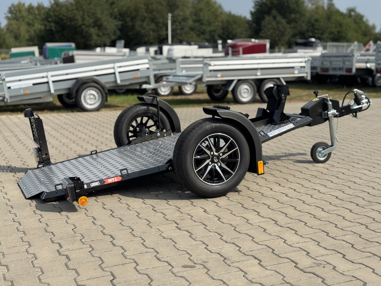 LORRIES MT-1 - przyczepa do przewozu 1 motocykla - 摩托车拖车:图2 LORRIES MT-1 - przyczepa do przewozu 1 motocykla - 摩托车拖车:图2