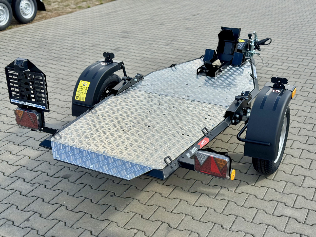 LORRIES MT-1 - przyczepa do przewozu 1 motocykla - 摩托车拖车:图4 LORRIES MT-1 - przyczepa do przewozu 1 motocykla - 摩托车拖车:图4