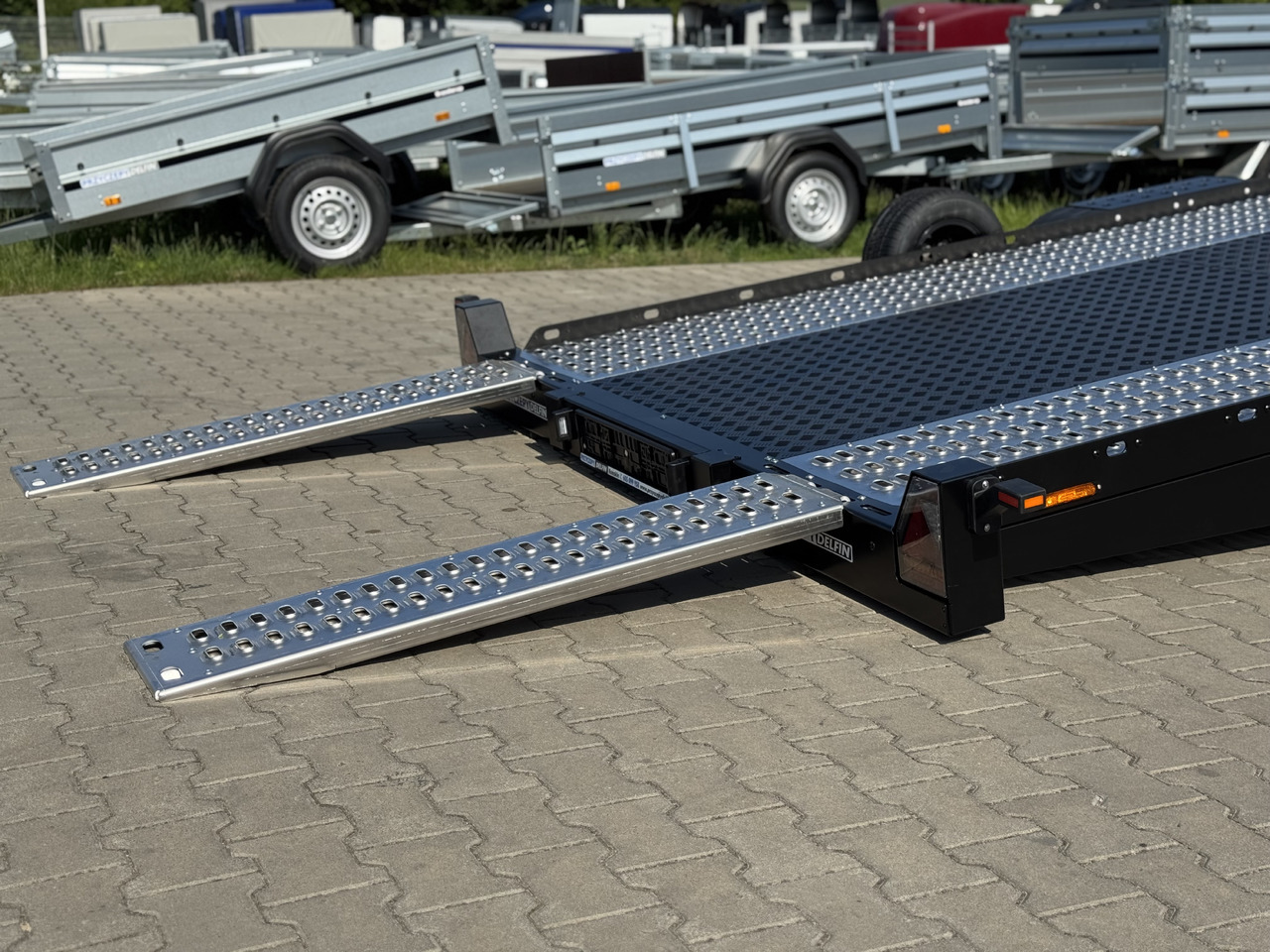 新的 自动转运拖车 Lorries PLAXX27-4520 – laweta aluminiowa 2,7T：图23