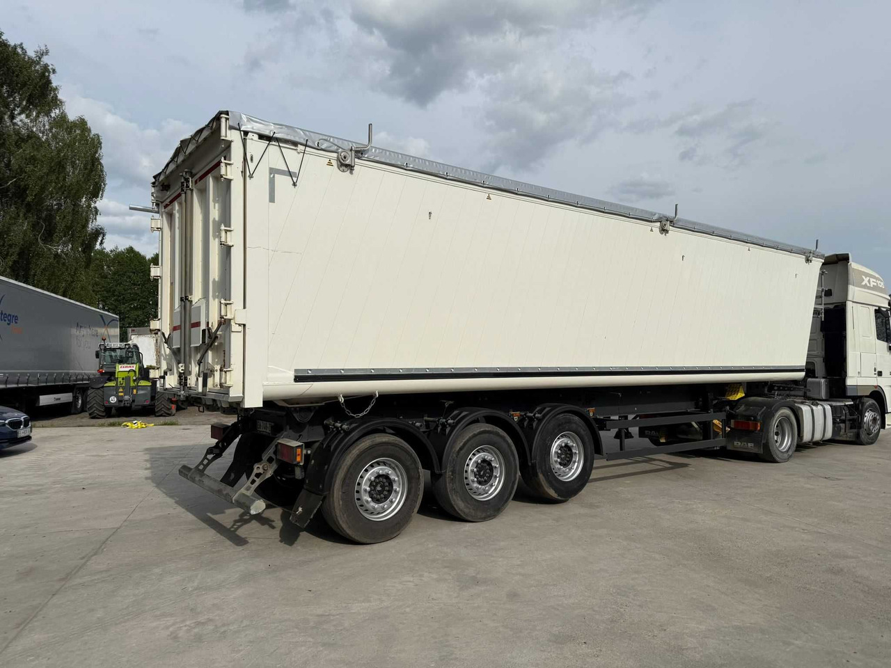 Wywrotka Schmitz 59 m3, 2018 rok, oś podnoszona, drzwi z Francji - 翻斗半拖车:图5 Wywrotka Schmitz 59 m3, 2018 rok, oś podnoszona, drzwi z Francji - 翻斗半拖车:图5