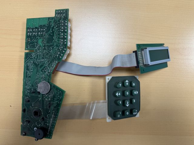Atlet 078925 | Controlboard Tillerhead including display and keyboartd from PLP2 - 电气系统 适用于 材料装卸设备:图1 Atlet 078925 | Controlboard Tillerhead including display and keyboartd from PLP2 - 电气系统 适用于 材料装卸设备:图1