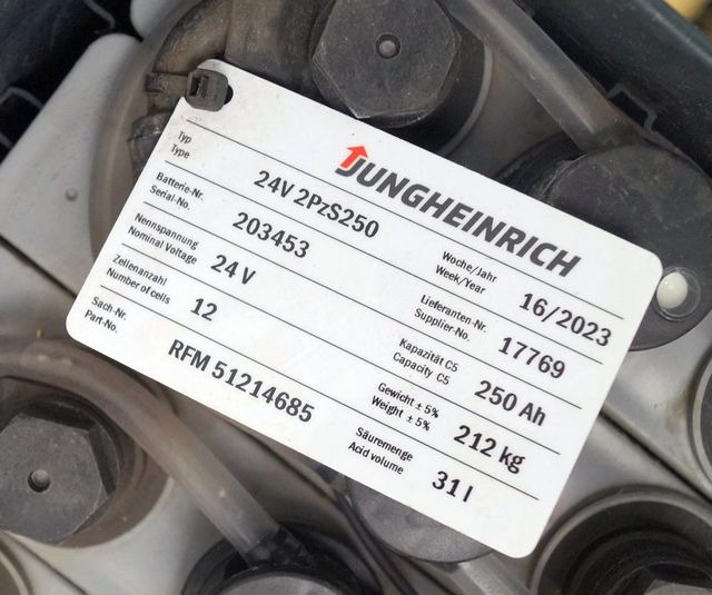 Jungheinrich unknown | Battery 24 2PZS250 year 2022 weight 212 kg sn. 203453 out - 电池 适用于 材料装卸设备:图4 Jungheinrich unknown | Battery 24 2PZS250 year 2022 weight 212 kg sn. 203453 out - 电池 适用于 材料装卸设备:图4