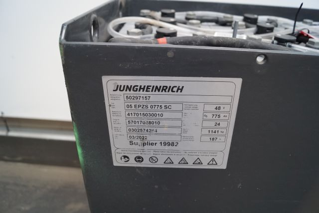 Jungheinrich unknown | Battery 48V775Ah 05-EPZS775SL Year 2022 weight 1141 kg sn - 电池 适用于 材料装卸设备:图4 Jungheinrich unknown | Battery 48V775Ah 05-EPZS775SL Year 2022 weight 1141 kg sn - 电池 适用于 材料装卸设备:图4