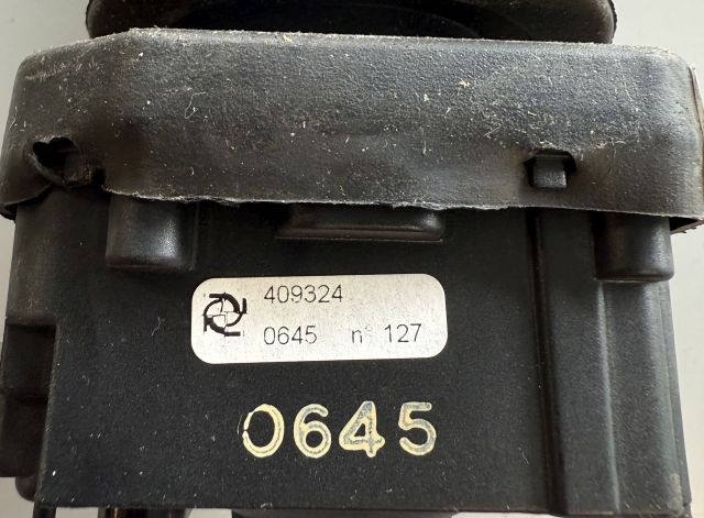 Linde 409324 | Joystick Single Axis Still no. 8409324 sn 0645 127 - 电气系统 适用于 材料装卸设备:图2 Linde 409324 | Joystick Single Axis Still no. 8409324 sn 0645 127 - 电气系统 适用于 材料装卸设备:图2