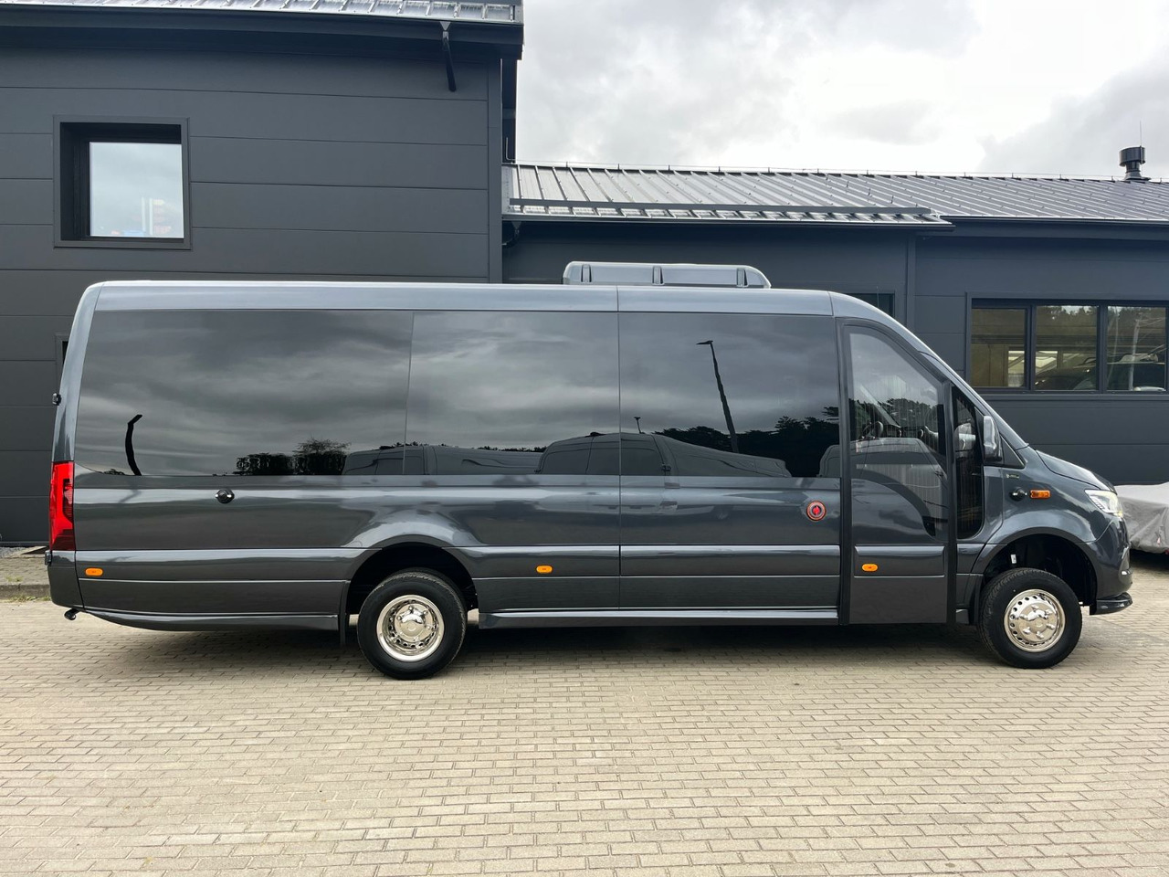 Mercedes-Benz Sprinter 519 AWD 4x4 TOURIST  / 21 to 24 Seats - 小型巴士, 小型客车:图4 Mercedes-Benz Sprinter 519 AWD 4x4 TOURIST  / 21 to 24 Seats - 小型巴士, 小型客车:图4