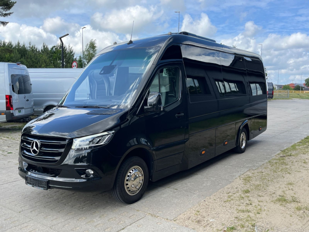 Mercedes-Benz Sprinter 519 HIGH DECK/ 3.0 V6 / LUXURY Bus - 长途客车:图4 Mercedes-Benz Sprinter 519 HIGH DECK/ 3.0 V6 / LUXURY Bus - 长途客车:图4