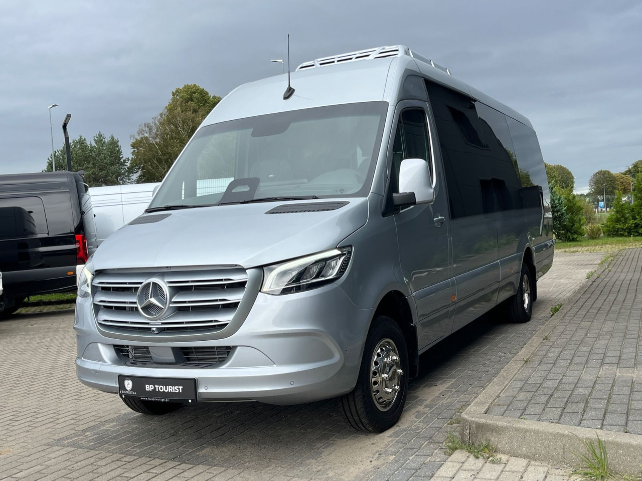 Mercedes-Benz Sprinter 519 TRANSFER XL / 22+1+1 / ON STOCK!!! Mercedes-Benz Sprinter 519 TOURIST XL/ 21-24 Seats/ IN STOCK! - 小型巴士, 小型客车:图3 Mercedes-Benz Sprinter 519 TRANSFER XL / 22+1+1 / ON STOCK!!! Mercedes-Benz Sprinter 519 TOURIST XL/ 21-24 Seats/ IN STOCK! - 小型巴士, 小型客车:图3