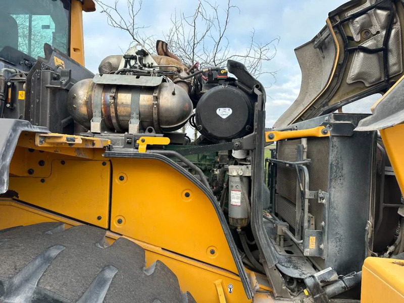 轮式装载机 Volvo L120 H：图10