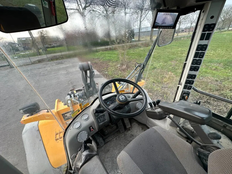 轮式装载机 Volvo L120 H：图11