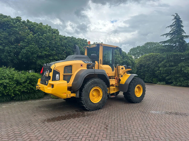 Volvo L120 H - 轮式装载机:图4 Volvo L120 H - 轮式装载机:图4