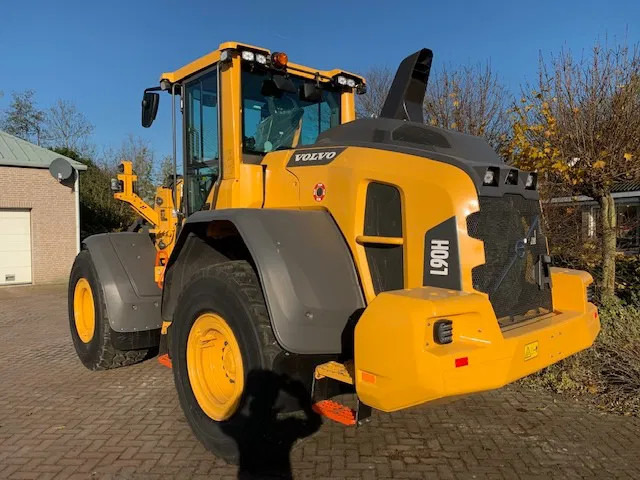 Volvo L90 H2 2025 Michelin 650/65 - 轮式装载机:图2 Volvo L90 H2 2025 Michelin 650/65 - 轮式装载机:图2