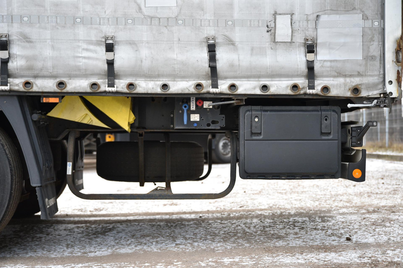 侧帘半拖车 Krone SDP Profi Liner Standard Lifting Axle：图13