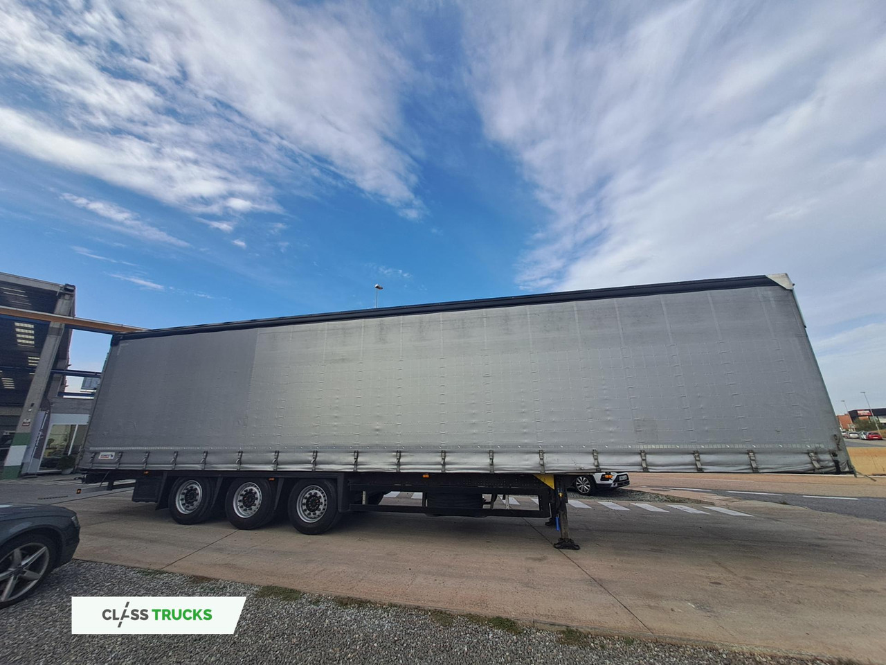 Schmitz Cargobull SCS24/L Varios - 侧帘半拖车:图4 Schmitz Cargobull SCS24/L Varios - 侧帘半拖车:图4