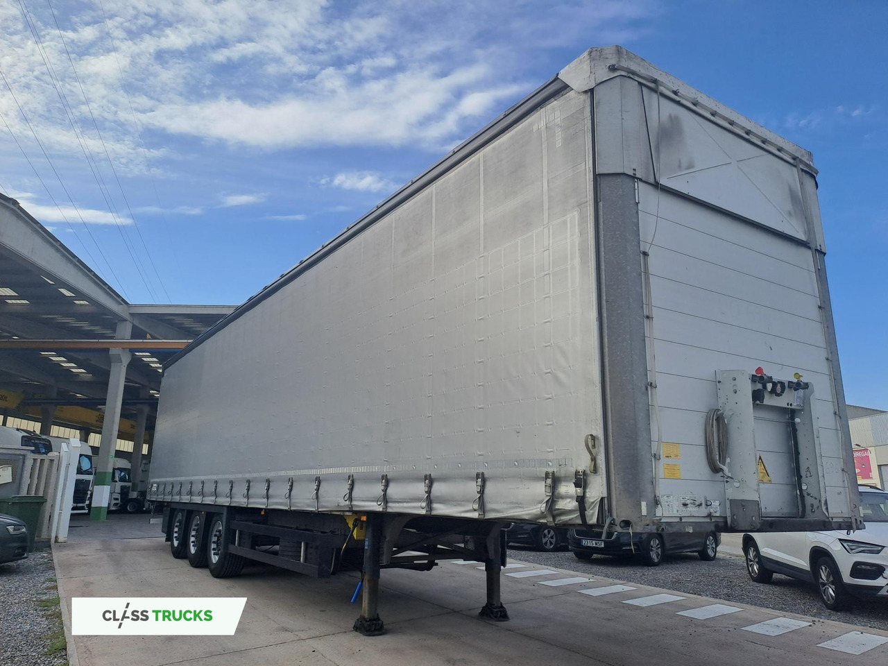 Schmitz Cargobull SCS24/L Varios - 侧帘半拖车:图3 Schmitz Cargobull SCS24/L Varios - 侧帘半拖车:图3