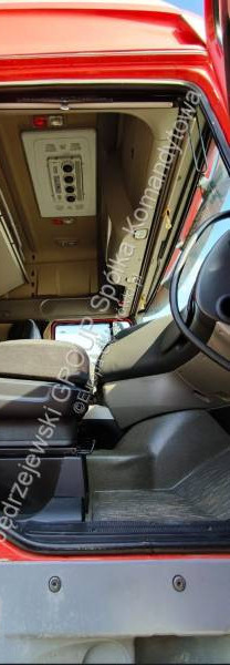 DAF XF 510 - 驾驶室底盘卡车:图4 DAF XF 510 - 驾驶室底盘卡车:图4