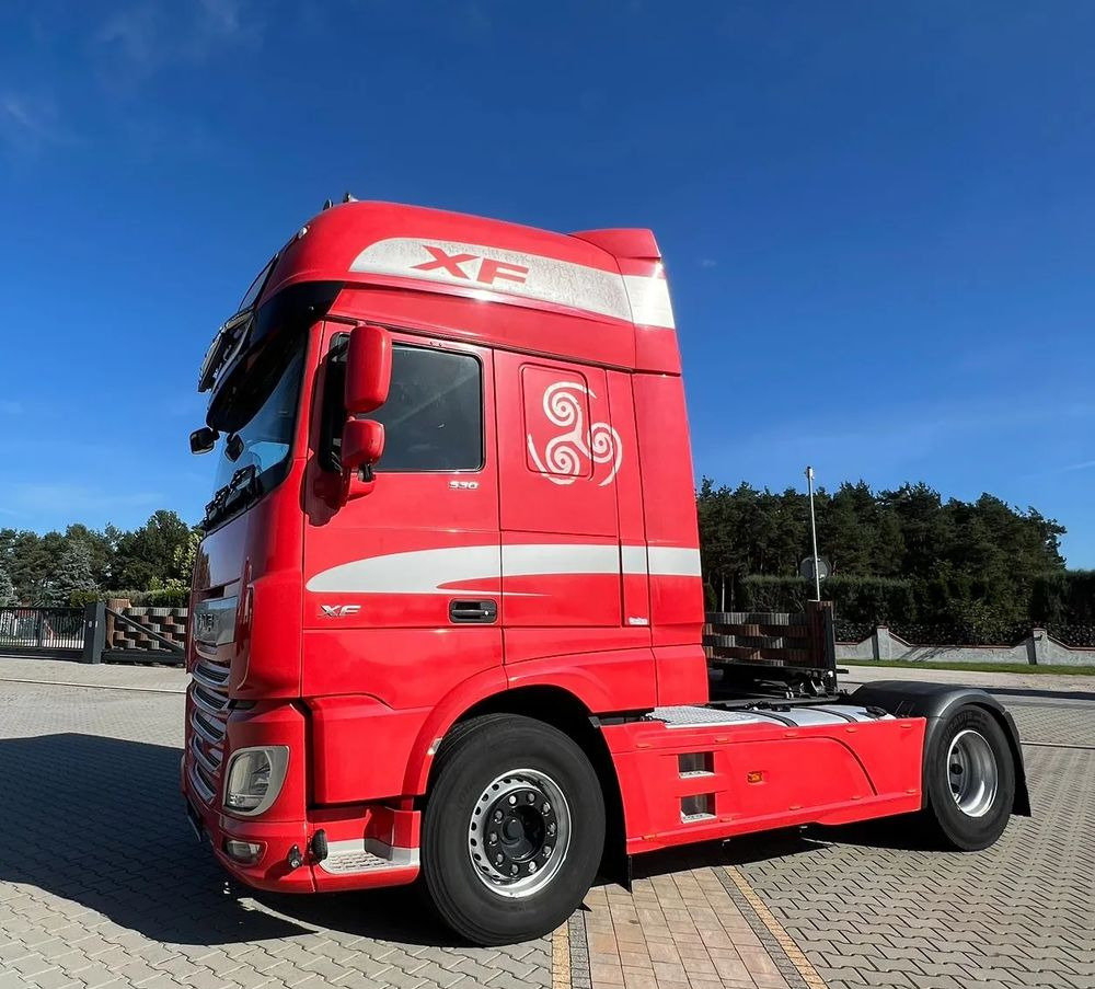 DAF XF 530 Super Space Cab | RETARDER | KLIMATYZACJA | EURO 6 | 2018 | 530 000 km - 牵引车:图1 DAF XF 530 Super Space Cab | RETARDER | KLIMATYZACJA | EURO 6 | 2018 | 530 000 km - 牵引车:图1