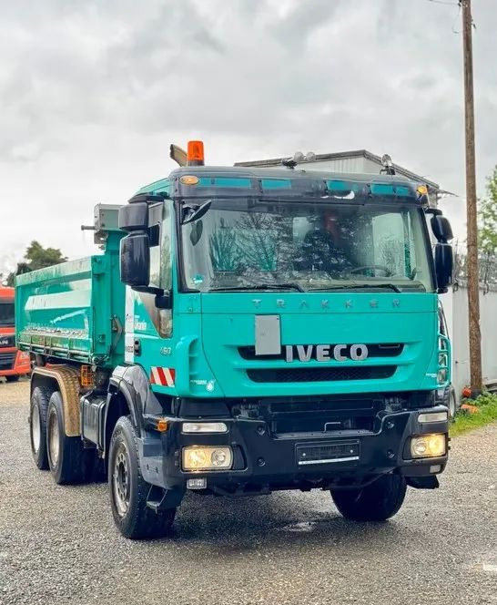 Iveco TRAKKER 450 6x4 WYWROTKA MELLER | EURO 5 | MANUAL | KLIMA | RETARDER | PRZEBIEG 364 000km ! - 翻斗车:图1 Iveco TRAKKER 450 6x4 WYWROTKA MELLER | EURO 5 | MANUAL | KLIMA | RETARDER | PRZEBIEG 364 000km ! - 翻斗车:图1