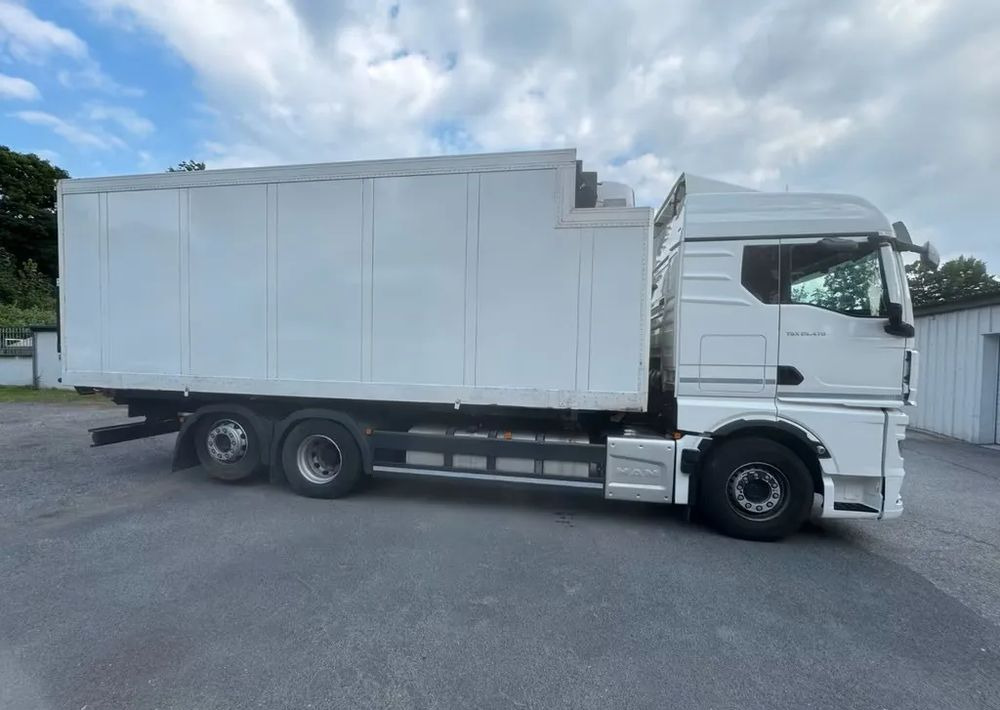 MAN TGX 26.470 – chłodnia / Automatyczna skrzynia / Euro 6c / Retarder /6x2 /Zawieszenie pneumatyczne - 冷藏车:图3 MAN TGX 26.470 – chłodnia / Automatyczna skrzynia / Euro 6c / Retarder /6x2 /Zawieszenie pneumatyczne - 冷藏车:图3