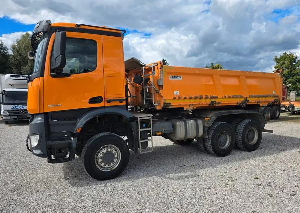 Mercedes-Benz Arocs 3345 6x6 Allrad / Bordmatic – Wywrotka Dautel | 449 KM | - 翻斗车:图4 Mercedes-Benz Arocs 3345 6x6 Allrad / Bordmatic – Wywrotka Dautel | 449 KM | - 翻斗车:图4