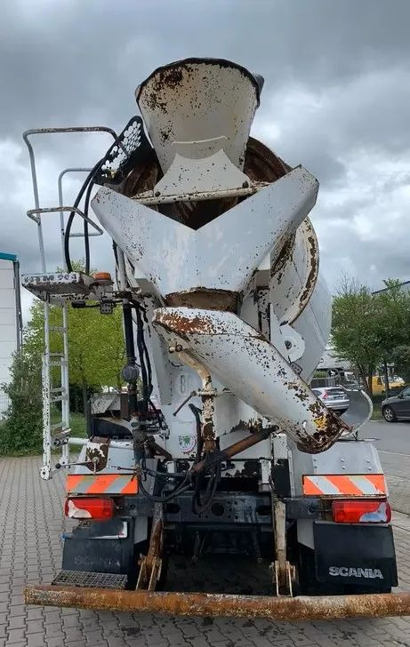 Scania P410 8x4 – Betoniarka Liebherr 9 m³/ Euro 5 / Retarder - 混凝土搅拌车:图5 Scania P410 8x4 – Betoniarka Liebherr 9 m³/ Euro 5 / Retarder - 混凝土搅拌车:图5