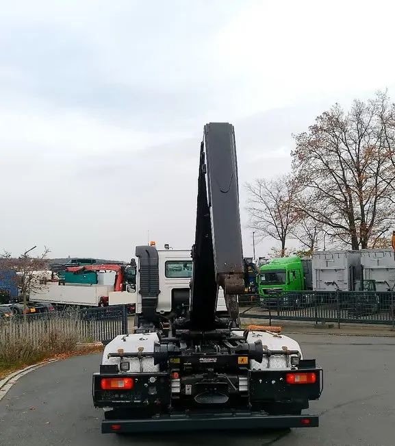 Volvo FM 410 • 6x2 • Meiller z systemem HDS (roll-off) • Euro 6 • Przebieg 251235 km • - 其他机械:图5 Volvo FM 410 • 6x2 • Meiller z systemem HDS (roll-off) • Euro 6 • Przebieg 251235 km • - 其他机械:图5