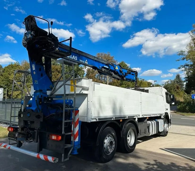 Volvo FM420 6x2 z zabudową budowlaną  / oś podnoszona i skrętna / HDS Atlas / Euro 6 / 238 000 km - 栏板式/ 平板卡车, 起重车:图4 Volvo FM420 6x2 z zabudową budowlaną  / oś podnoszona i skrętna / HDS Atlas / Euro 6 / 238 000 km - 栏板式/ 平板卡车, 起重车:图4