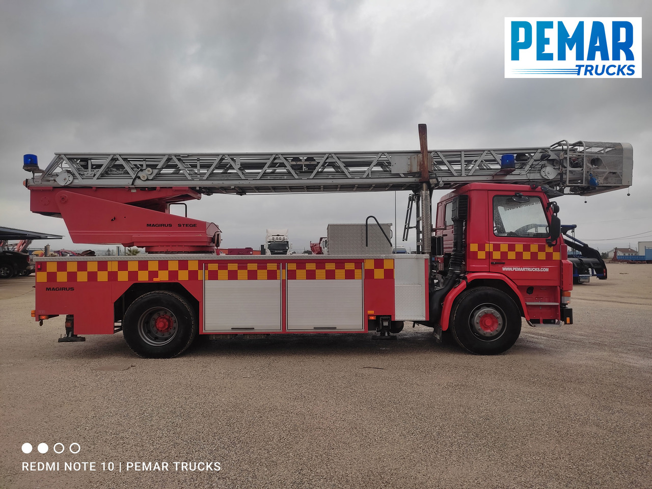 SCANIA G93 250 ESCALERA BOMBEROS - 消防车:图5 SCANIA G93 250 ESCALERA BOMBEROS - 消防车:图5