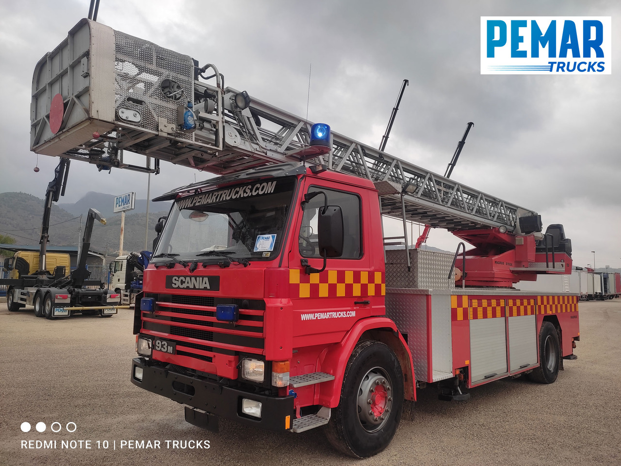 SCANIA G93 250 ESCALERA BOMBEROS - 消防车:图2 SCANIA G93 250 ESCALERA BOMBEROS - 消防车:图2