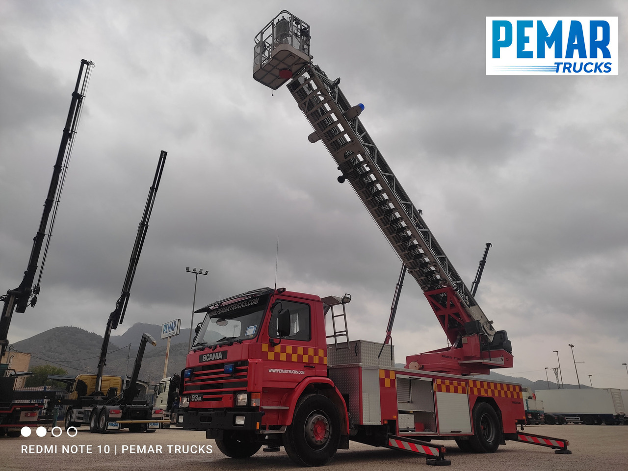 SCANIA G93 250 ESCALERA BOMBEROS - 消防车:图1 SCANIA G93 250 ESCALERA BOMBEROS - 消防车:图1