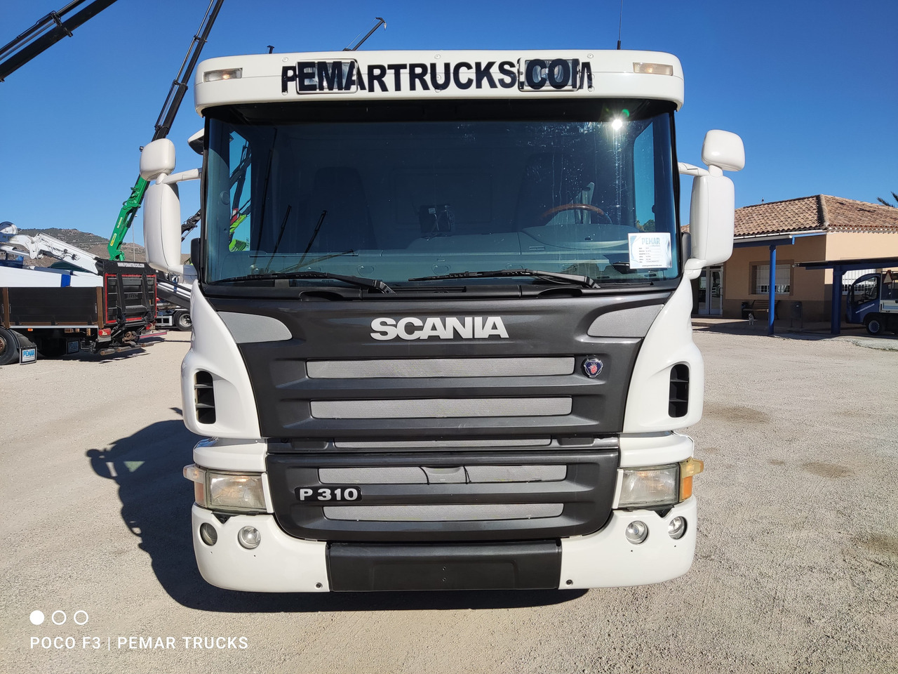SCANIA P 310 6X2 GRUA CAJA FIJA FASSI F 210 - 起重车:图3 SCANIA P 310 6X2 GRUA CAJA FIJA FASSI F 210 - 起重车:图3