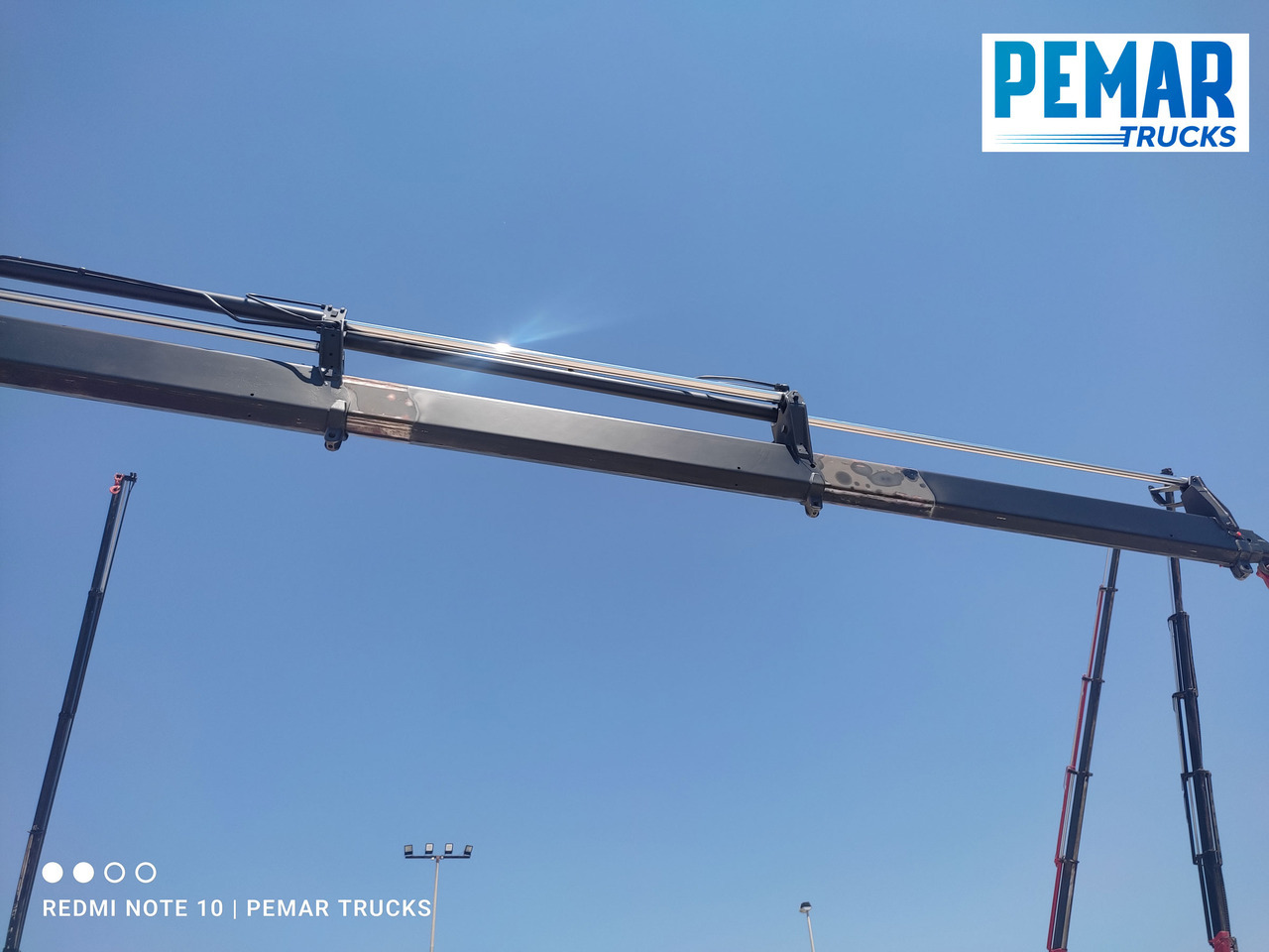 翻斗车, 起重车 VOLVO FM 440 6X4 GRUA BASCULANTE:图23 翻斗车, 起重车 VOLVO FM 440 6X4 GRUA BASCULANTE:图23