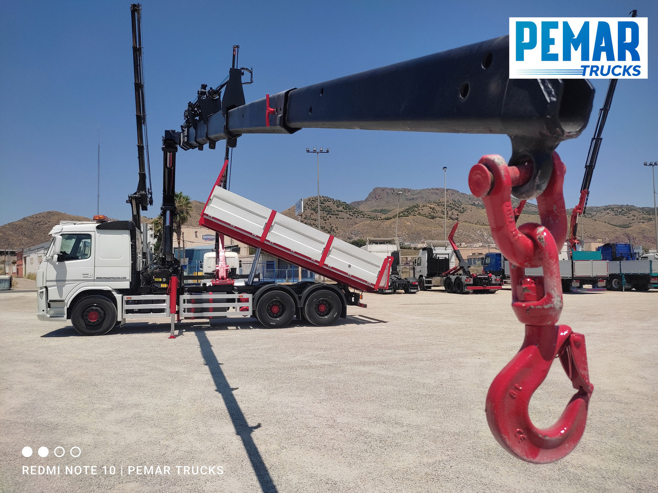 翻斗车, 起重车 VOLVO FM 440 6X4 GRUA BASCULANTE:图33 翻斗车, 起重车 VOLVO FM 440 6X4 GRUA BASCULANTE:图33