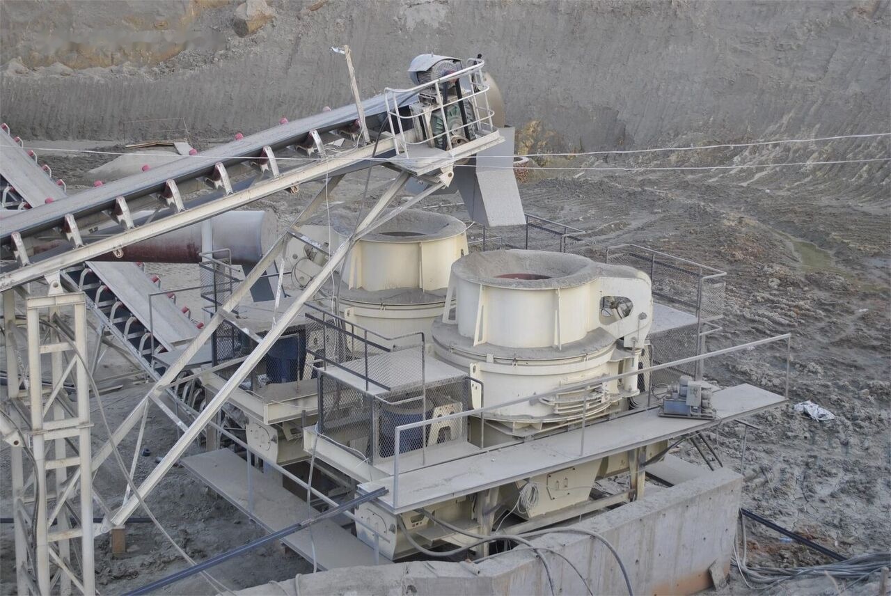 Kinglink 250TPH Granite/Basalt/Riverstone Crushing Plant - 破碎机:图5 Kinglink 250TPH Granite/Basalt/Riverstone Crushing Plant - 破碎机:图5