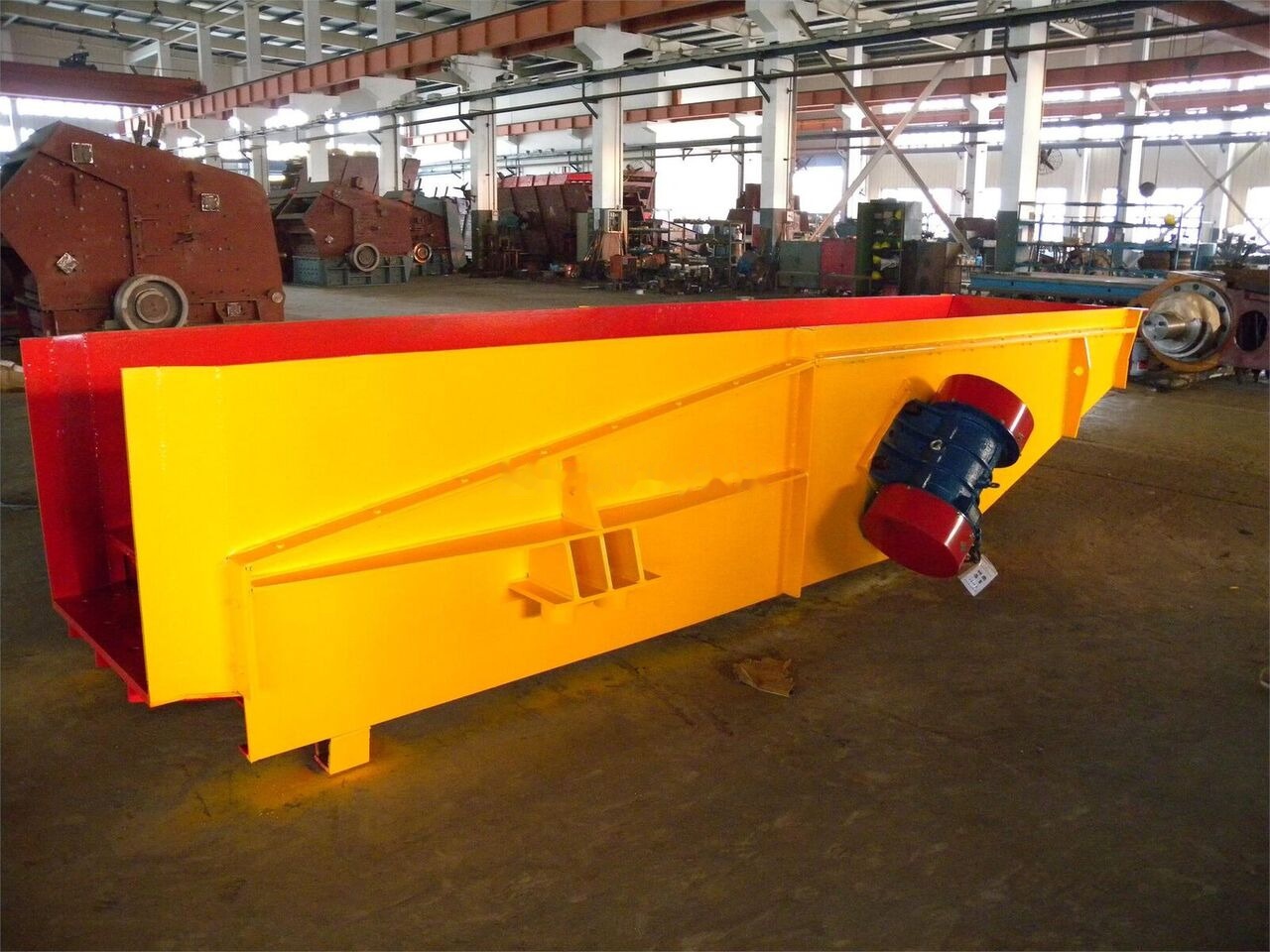 Kinglink GZD490x110 Vibrating Scalping Feeder | Scalper - 采矿机械:图3 Kinglink GZD490x110 Vibrating Scalping Feeder | Scalper - 采矿机械:图3