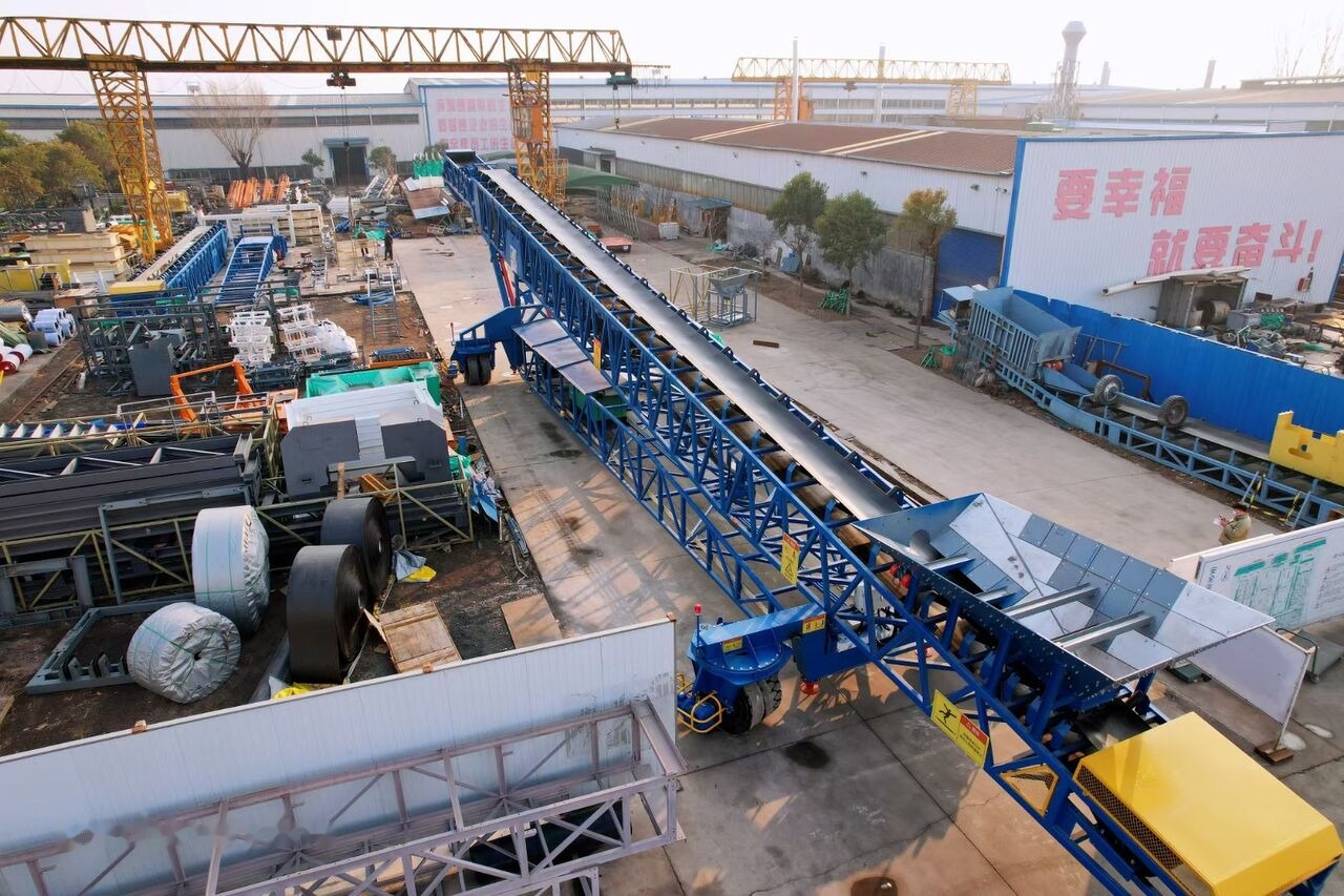 Kinglink Mobile Port Ship Loader | Telescopic Radial Stacker - 带式输送机:图4 Kinglink Mobile Port Ship Loader | Telescopic Radial Stacker - 带式输送机:图4