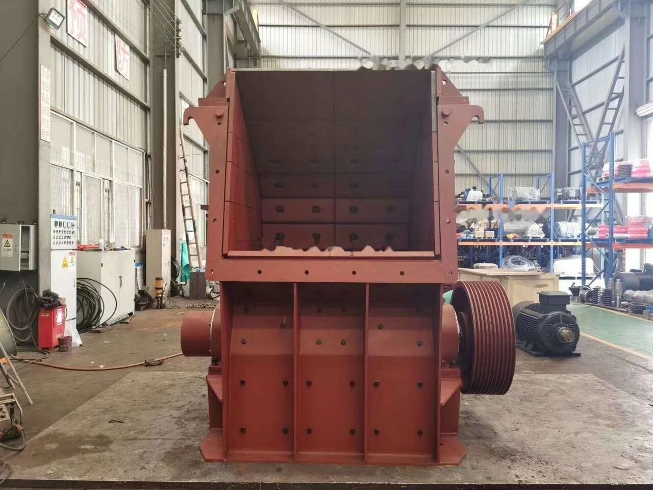 Kinglink NP1313 / NP1315 Horizontal Impact Crusher | HSI Impact Crusher - 反击式破碎机:图3 Kinglink NP1313 / NP1315 Horizontal Impact Crusher | HSI Impact Crusher - 反击式破碎机:图3