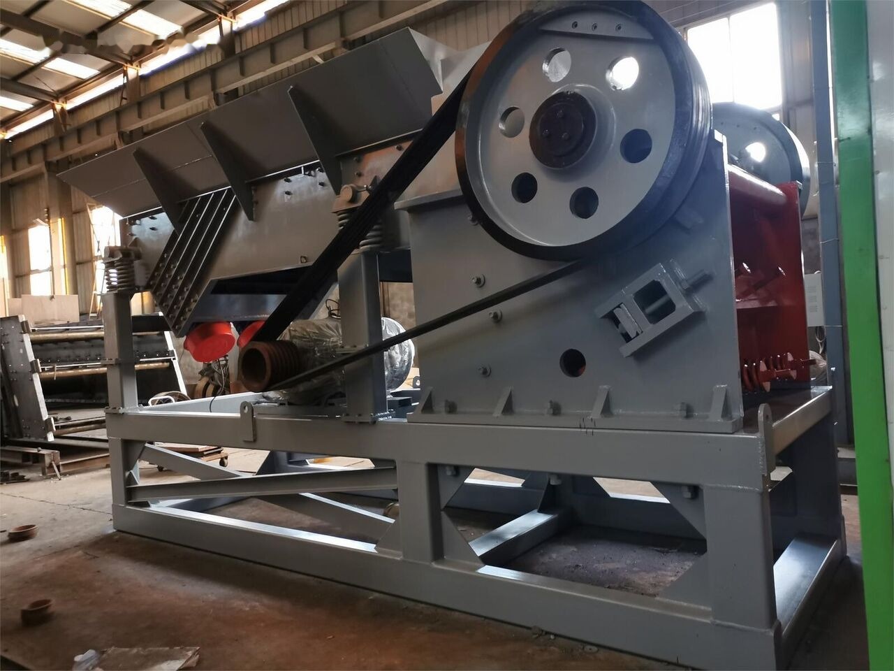 Kinglink PEX500X1500 Skid frame mounted jaw crusher for Concrete Plant - 颚式破碎机:图3 Kinglink PEX500X1500 Skid frame mounted jaw crusher for Concrete Plant - 颚式破碎机:图3