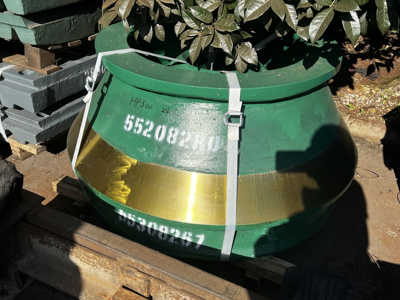 Metso Nordberg HP300 Mantle and Concave - 圆锥破碎机:图1 Metso Nordberg HP300 Mantle and Concave - 圆锥破碎机:图1