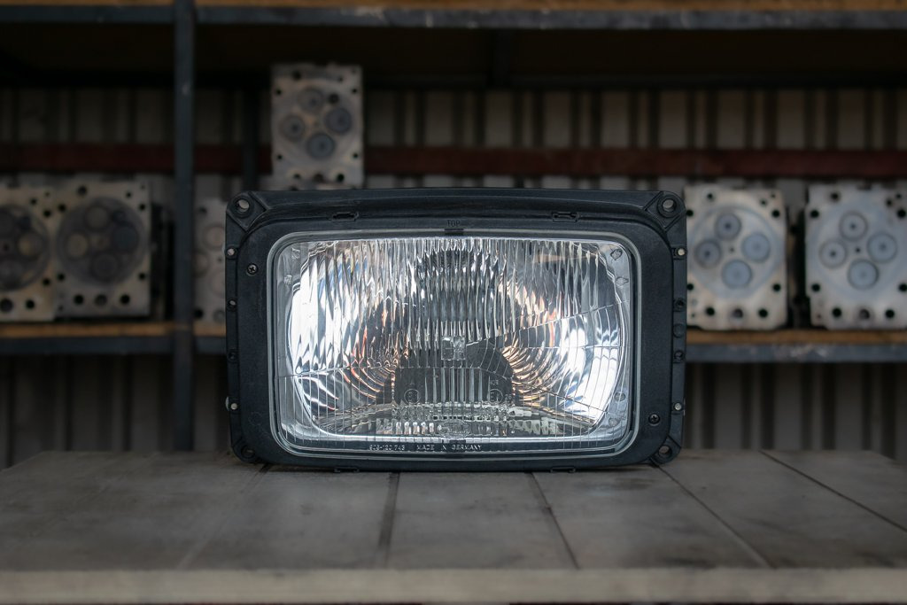 MAN HEADLIGHT SERIES II LEFT (DRIVER) - 灯光/ 照明 适用于 卡车:图1 MAN HEADLIGHT SERIES II LEFT (DRIVER) - 灯光/ 照明 适用于 卡车:图1